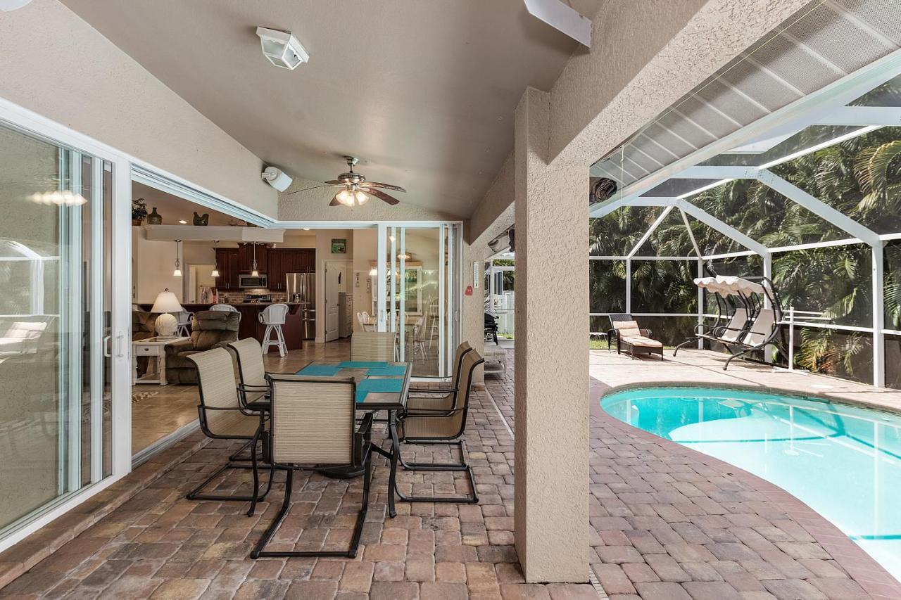 Luxury Home, Hot Tub, Heated Pool, Tiki Bar - Spain Hébergement de vacances *