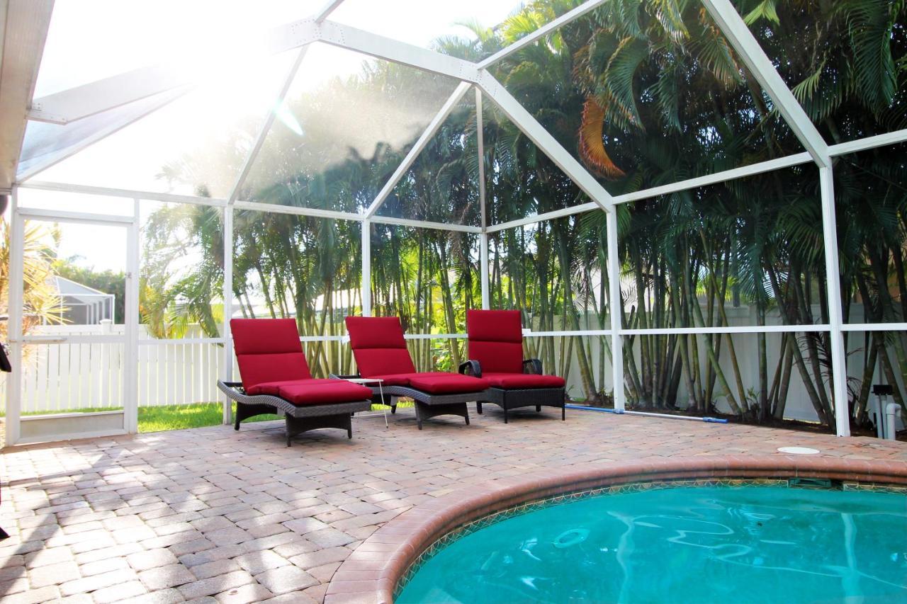 Luxury Home, Hot Tub, Heated Pool, Tiki Bar - Spain Hébergement de vacances
